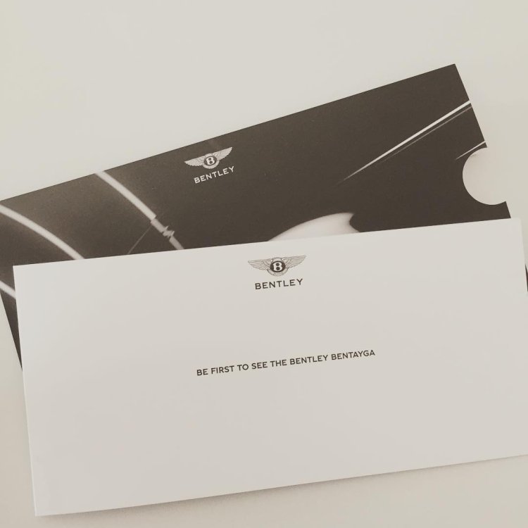 Bentley Bentayga invite
