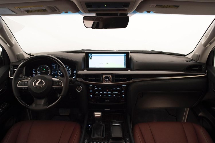 2016 Lexus LX dashboard press image
