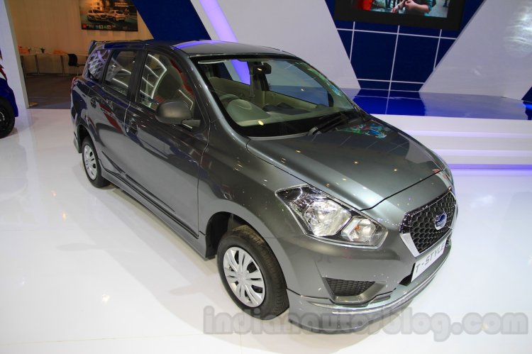 Datsun GO+ Panca T-Style front quarter launched at the 2015 Indonesia International Motor Show