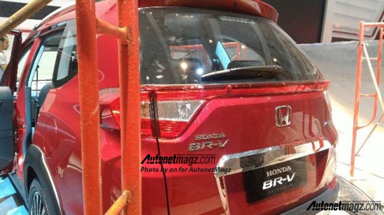 Honda BR-V rear leaked