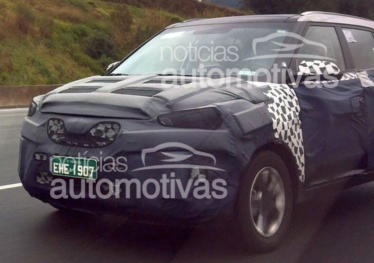 Hyundai ix25 (Hyundai Creta) front spotted in Brazil for the first time