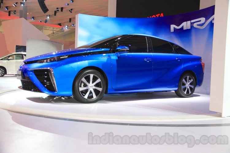 Toyota Mirai side at the Gaikindo Indonesia International Auto Show 2015