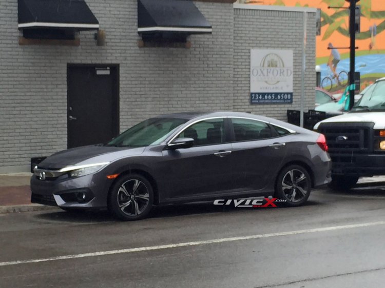 2016 Honda Civic front three quarter caught undisguised