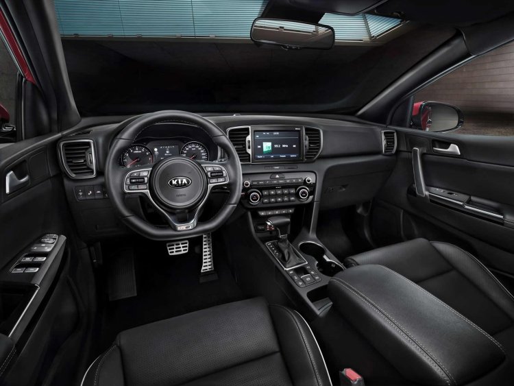 2016 Kia Sportage interior press shots