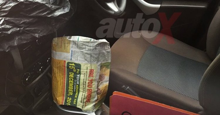 2016 Renault Duster facelift for India interior spied