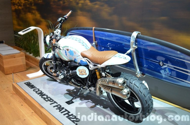 BMW Concept Path 22 rear at IAA 2015