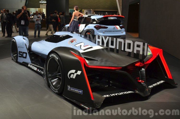 Hyundai N 2025 Vision GT rear three quarter at IAA 2015