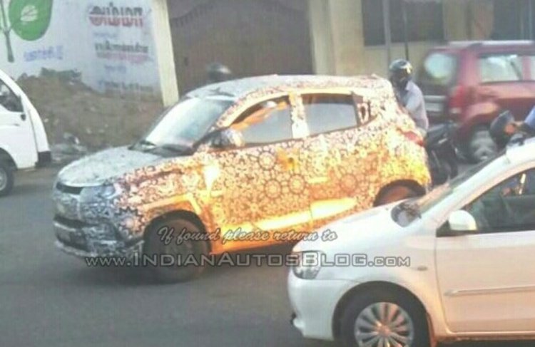 Mahindra XUV100 spied