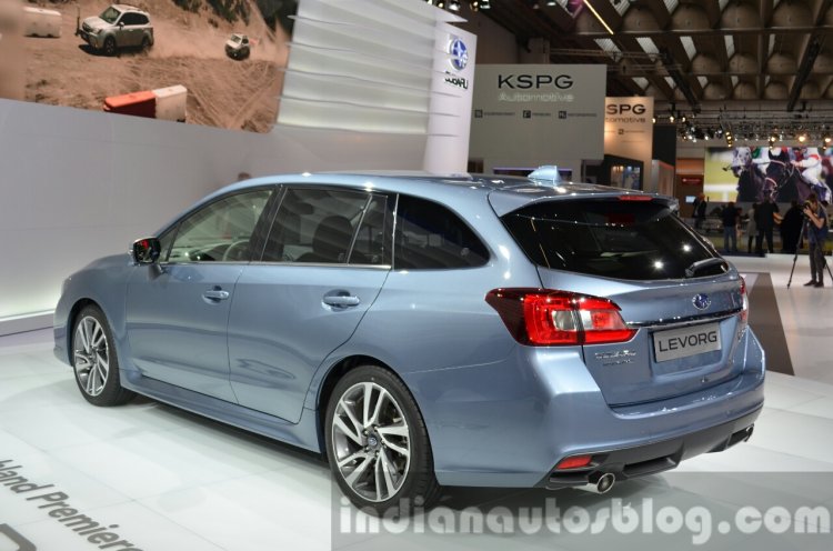 Subaru Levorg rear three quarter at IAA 2015