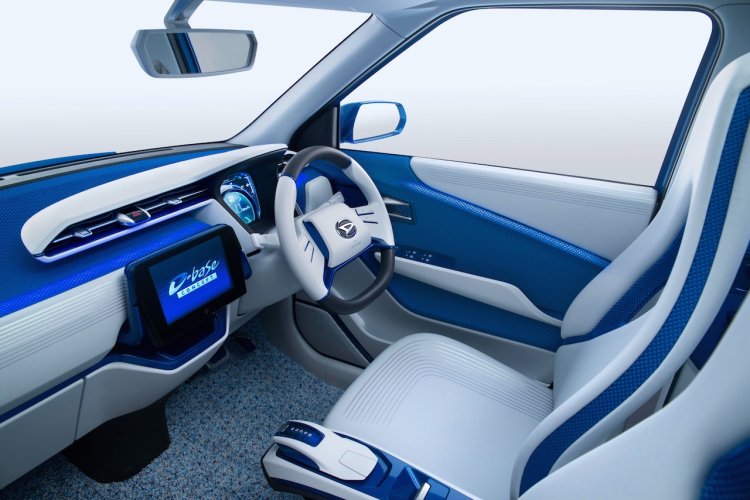Daihatsu D-Base Concept interior and dashboard official image