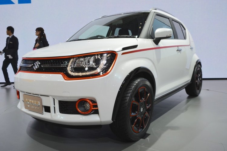 Suzuki Ignis Trail Concept front three quarter