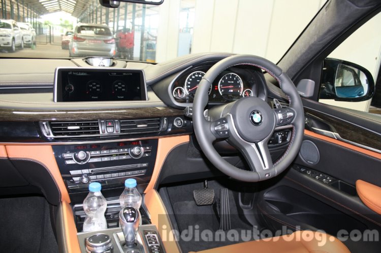 2015 BMW X6 M dashboard first drive review