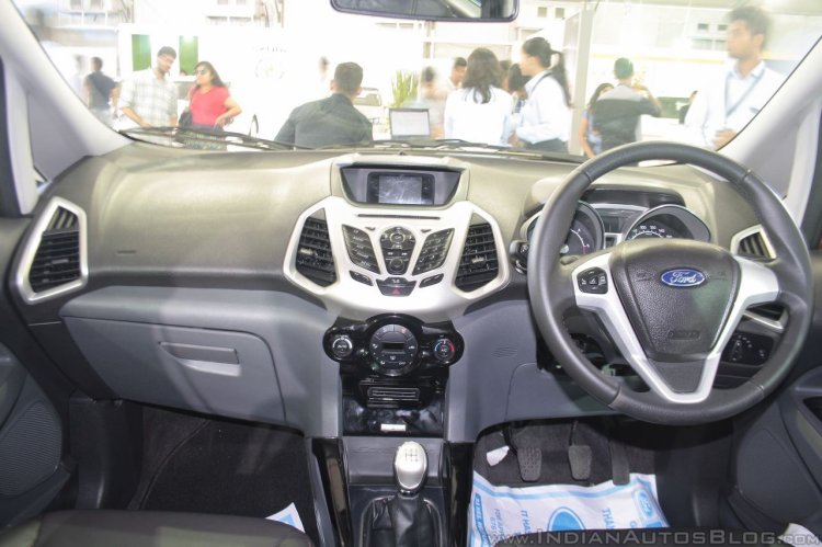 2016 Ford EcoSport dashboard at APS 2015