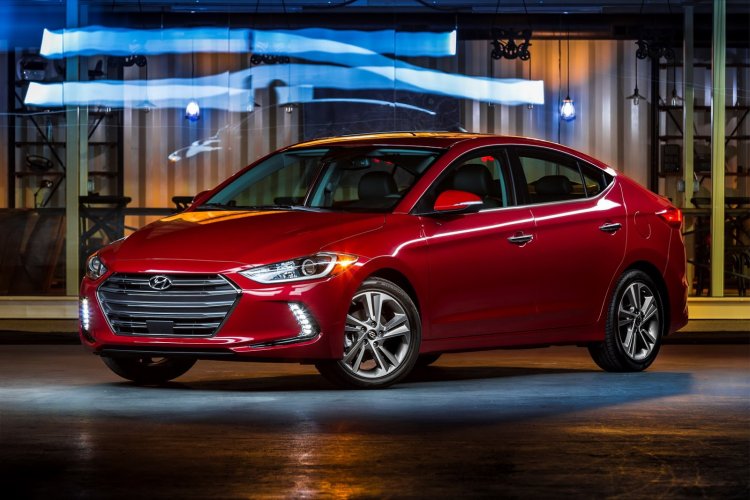 Hyundai elantra usa