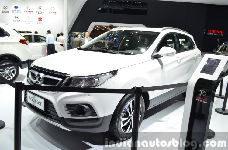 BAIC Senova X55 front three quarters at the 2015 Shanghai Auto Show