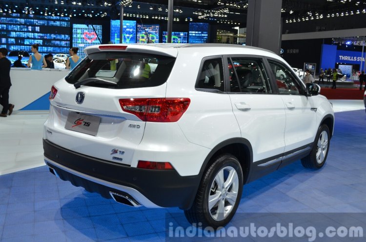 Changan CS75 rear three quarters at 2015 Shanghai Auto Show