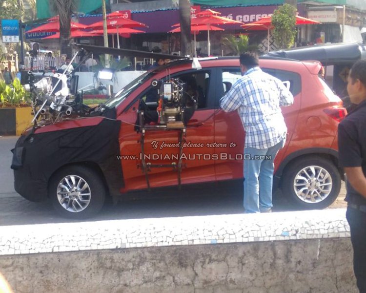 Mahindra XUV100 Mahindra S101 side undisguised