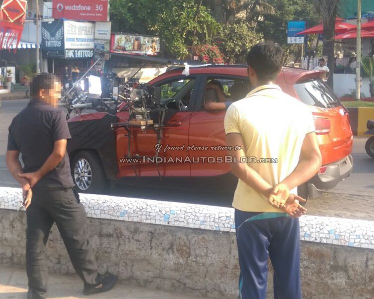 Mahindra XUV100 Mahindra S101 undisguised ad shoot