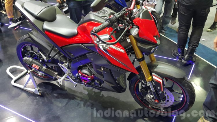 Yamaha M-Slaz red and black unveiled at 2015 Thailand Motor Expo