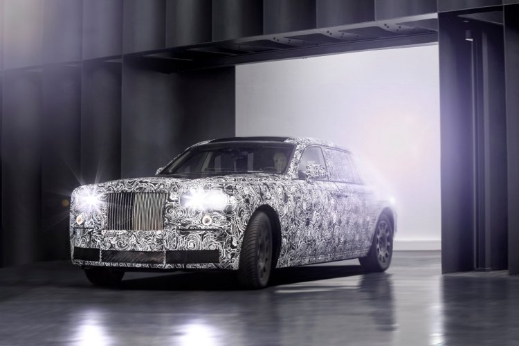 Rolls-Royce Project Cullinan crossover prototype
