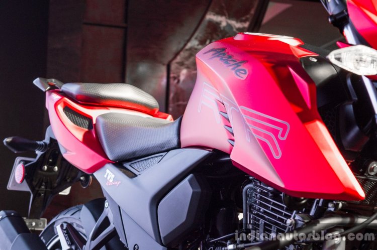 TVS Apache RTR 200 4V body graphics launched