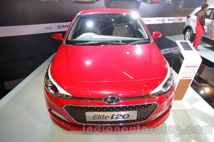 2016 Hyundai i20 front at the Auto Expo 2016