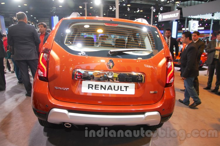 2016 Renault Duster facelift rear Auto Expo 2016