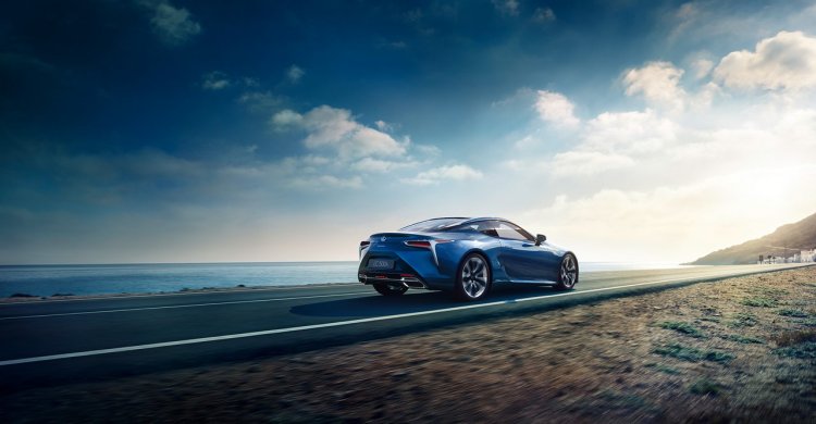 Lexus LC 500h rear three quarters right