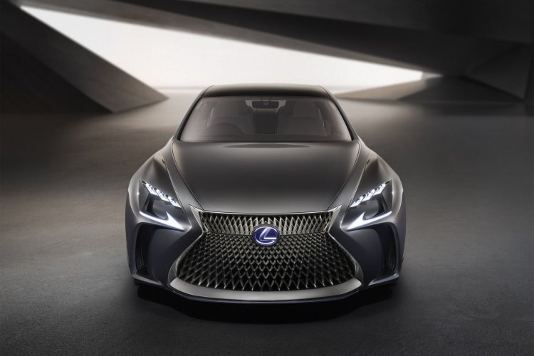 Lexus LF-FC Concept front