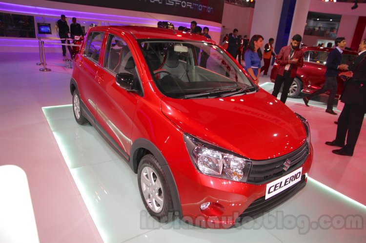 Tata Tiago Review [1782 words, 90 photographs]