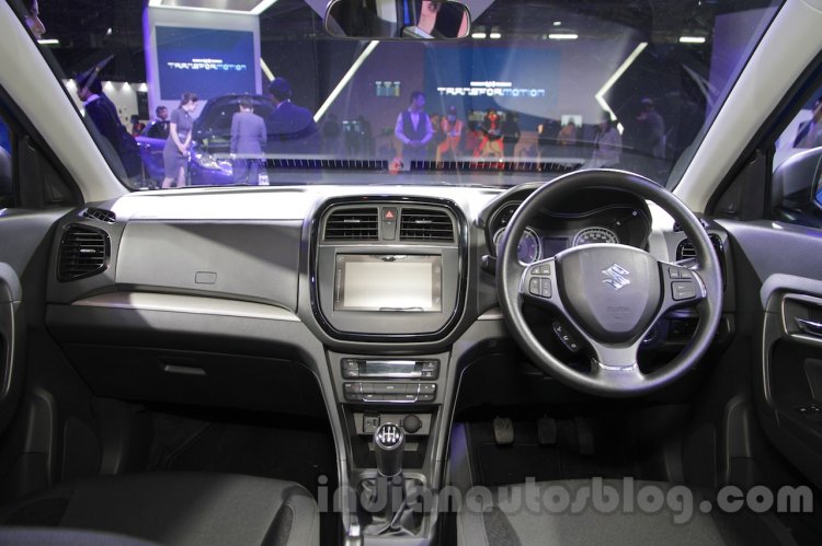 Maruti Vitara Brezza dashboard at the 2016 Auto Expo
