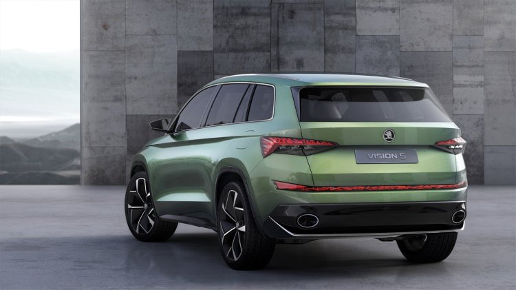 Skoda VisionS concept rear three quarters
