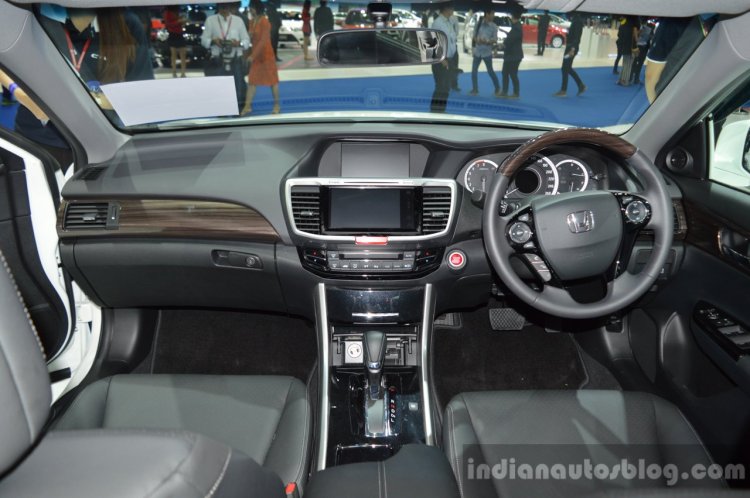 2016 Honda Accord Modulo dashboard at 2016 BIMS