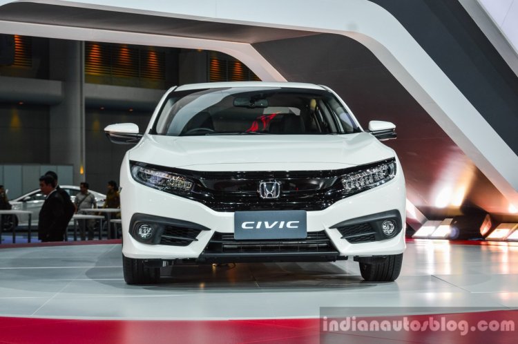 2016 Honda Civic RS (ASEAN-spec) front at 2016 BIMS