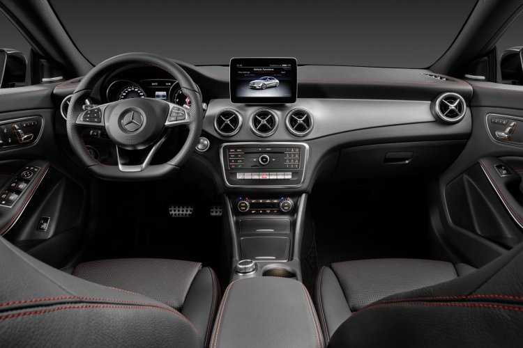 2016 Mercedes CLA facelift interior unveiled