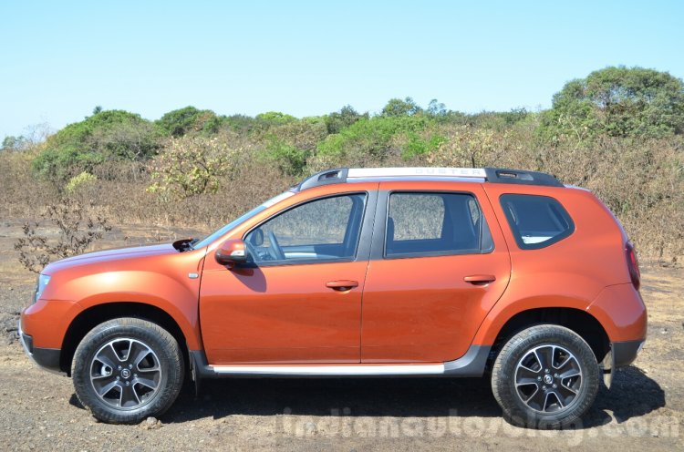 2016 Renault Duster facelift AMT side Review