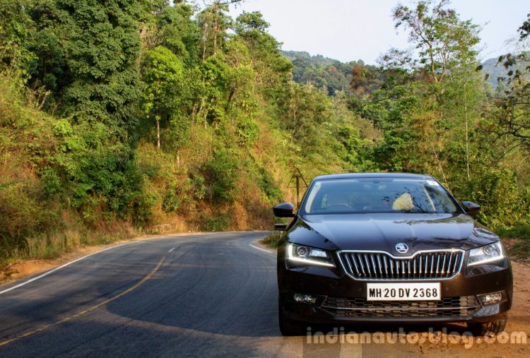 2016 Skoda Superb Laurin & Klement front on road First Drive Review