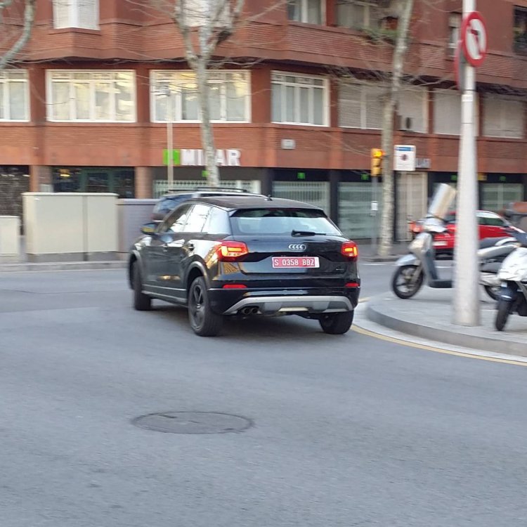 Audi Q2 uncamouflaged spied