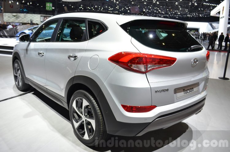 Hyundai Tucson rear three quarters at 2016 Geneva Motor Show