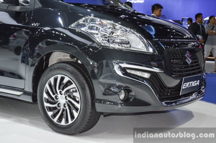 Suzuki Ertiga Dreza front fascia at 2016 BIMS