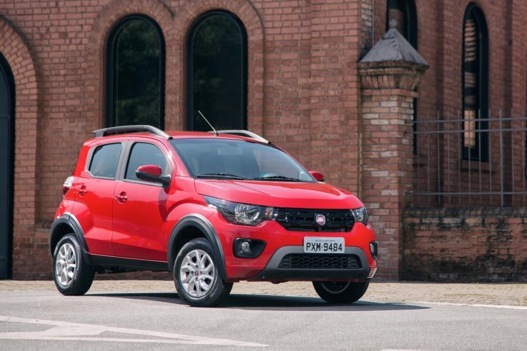 Fiat Mobi Way On front three quarters