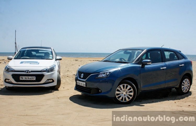 Maruti Baleno vs Hyundai Elite i20 front quarter Comparison Review