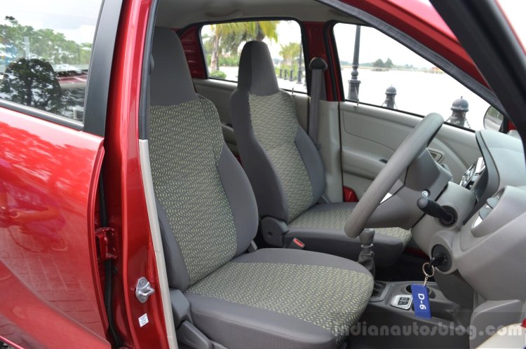 Datsun redi-GO front seats Review