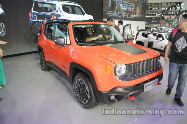 Jeep Renegade Trailhawk front three quarters at Auto China 2016