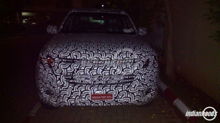 2017 Chevrolet Trailblazer front (facelift) spied in India