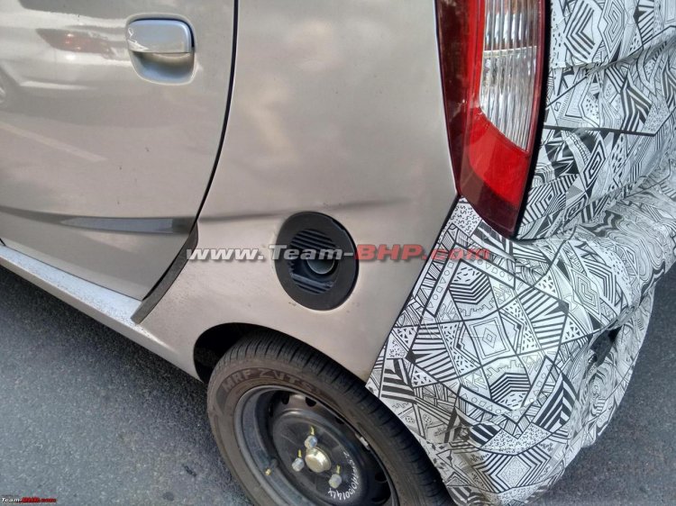 Tata Nano electric left rear fender spied up-close