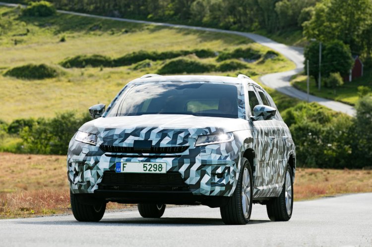 Skoda Kodiaq front three quarter photographed