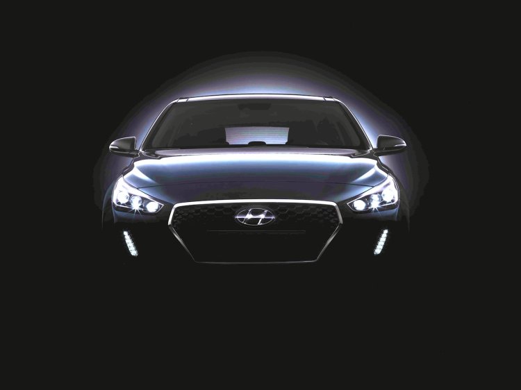 2017 Hyundai i30 teased