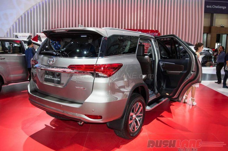 India-bound 2016 Toyota Fortuner rear three quarter showcased at GIIAS