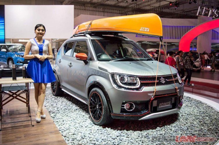 Suzuki Ignis Water Activity Concept front three quarter showcased at GIIAS